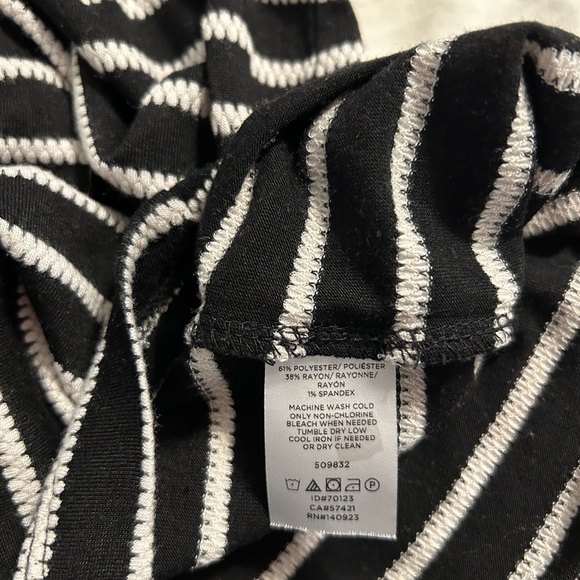 2 Loft tops in size large and large petite. 20” p to p. - Picture 8 of 9